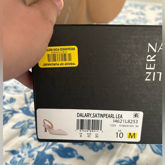 NATURALIZER WEDDING SHOES - Picture 3 of 4